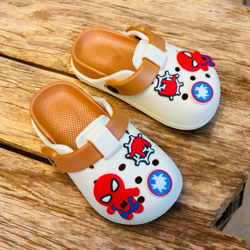 Dép sục bảo vệ mũi chân cho bé trai siêu nhẹ chống nước mùa hè hình siêu nhân nhện