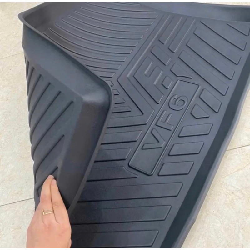 Lót cốp xe Vinfast VF6 nhựa dẻo TPE nguyên sinh hàng cao cấp