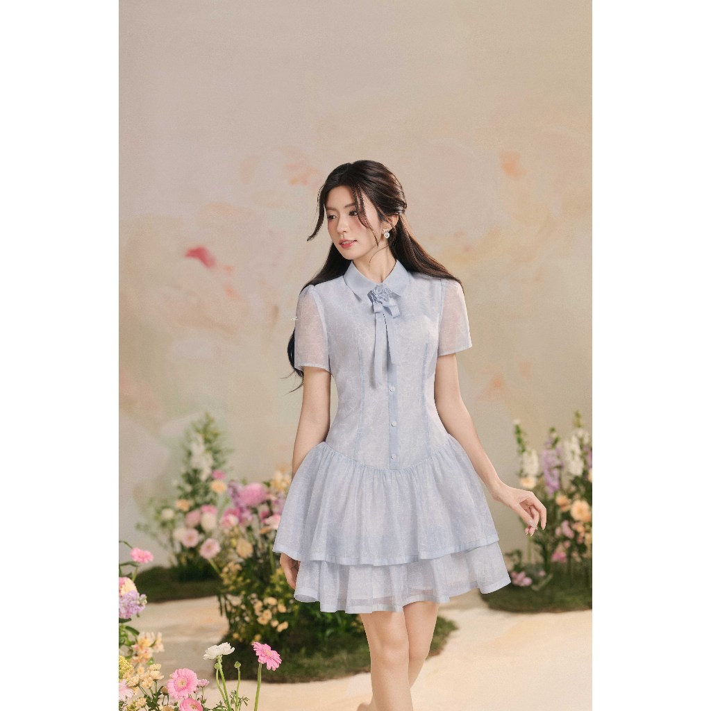 Ảnh Đầm phối cổ nơ, chân nhún tầng họa tiết 1R09.2503OG, váy đầm cổ sơ mi xòe tầng bồng nữ tính thanh lịch thiết kế bởi JM 2