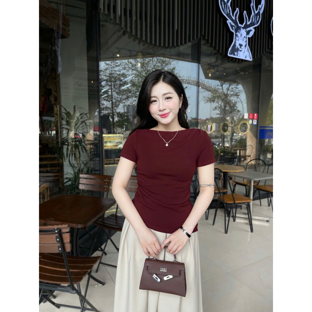 Ảnh Áo Thun Nữ mã 269 Kiểu Lệch Vai Gấu Vát Nhún Eo Chất Vải Mềm Mịn Chất Cotton Nhật 2