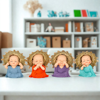 Tượng Chú Tiểu Đội Nón Rơm Decor | Trang Trí Bàn Làm Việc, Kệ Sách, Phòng Thiền, Quà Tặng Bình An