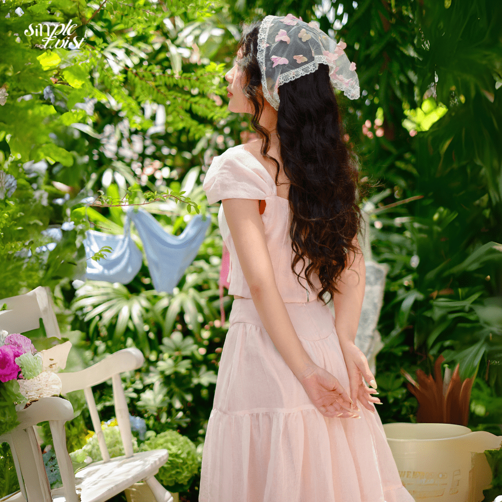 Ảnh Set áo croptop phối váy xoè dài vải lưới màu hồng mơ dâu DEMETER nữ tính, thanh lịch - Simple Twist 3