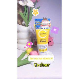 Sữa rửa mặt tạo bọt sạch sâu, sáng mịn da Vitamin C Enzyme Cyclear 130g