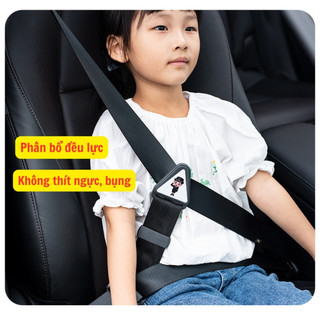 Thiết bị đai điều chỉnh dây an toàn trẻ em phân bố lực đều, không thít gây áp lực lên bụng, ngực bé