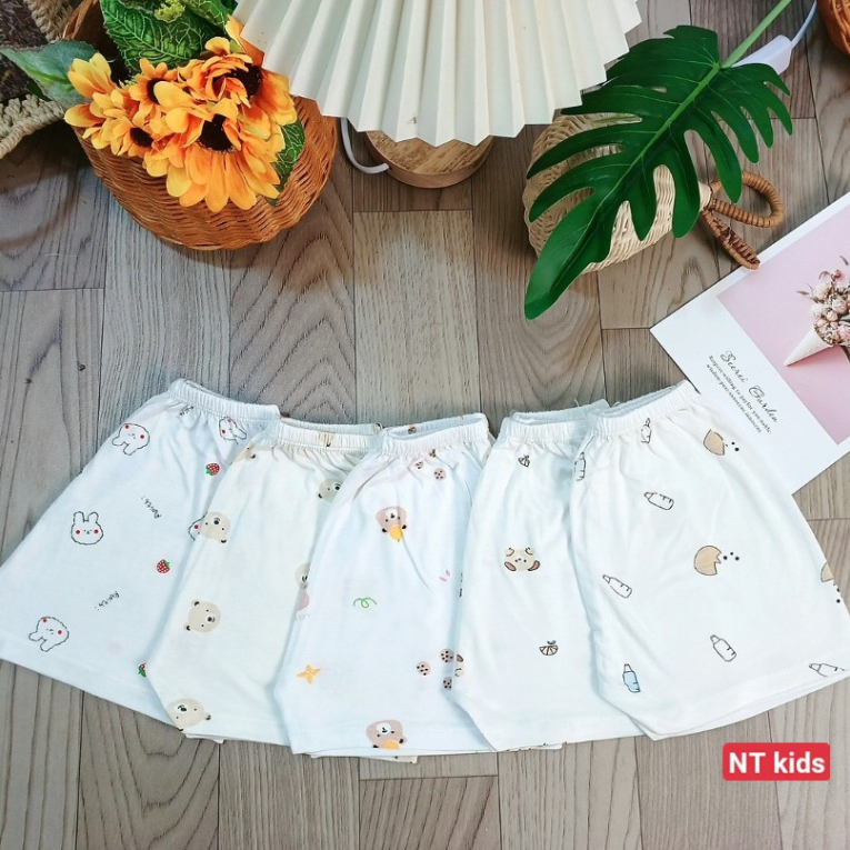 Quần chục đùi thun lạnh peptit nền trắng họa tiết thú cho bé 4-14kg