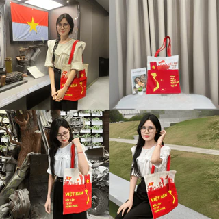 Túi tote vải canvas đeo vai hoạ tiết ý ngĩa Việt Nam Ngày Độc Lập Đi Học Đi Chơi