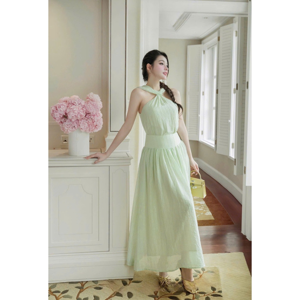 Đầm váy ren lỗ xoắn cổ chiết eo dáng dài, Váy cổ yếm hở vai chiết eo dáng xoè đơn giản sang chảnh XANH KEM