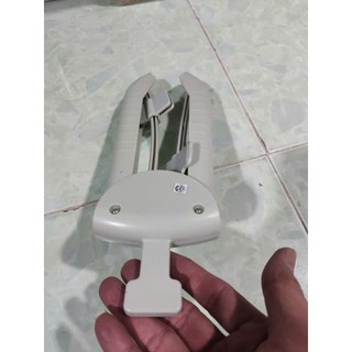 Móc Treo Quần Áo Bàn Ủi Hơi Nước Đứng Bluestone GSB-3915 – Phụ Kiện Chính Hãng, Gấp Gọn – Chất Liệu Nhựa Cao Cấp