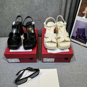 👠🕶️🎒👜…Sandal quai