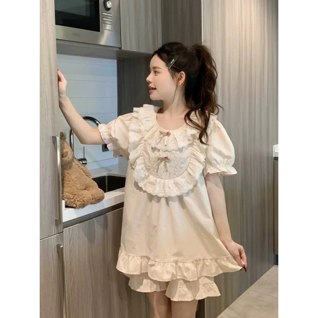Set đồ ngủ nữ dáng suông cổ tròn viền ren họa tiết vintage xinh xắn, bộ pijama nữ mặc nhà nhẹ nhàng nữ tính HCOM25154