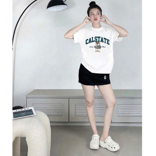Bộ Áo Thun Nữ CHEPOL Form Rộng, Cổ Tròn, Phối Chân Váy Ngắn, In Chữ, Chất Cotton( Áo Thun Trắng + Chân Váy Đen )CP_x3751