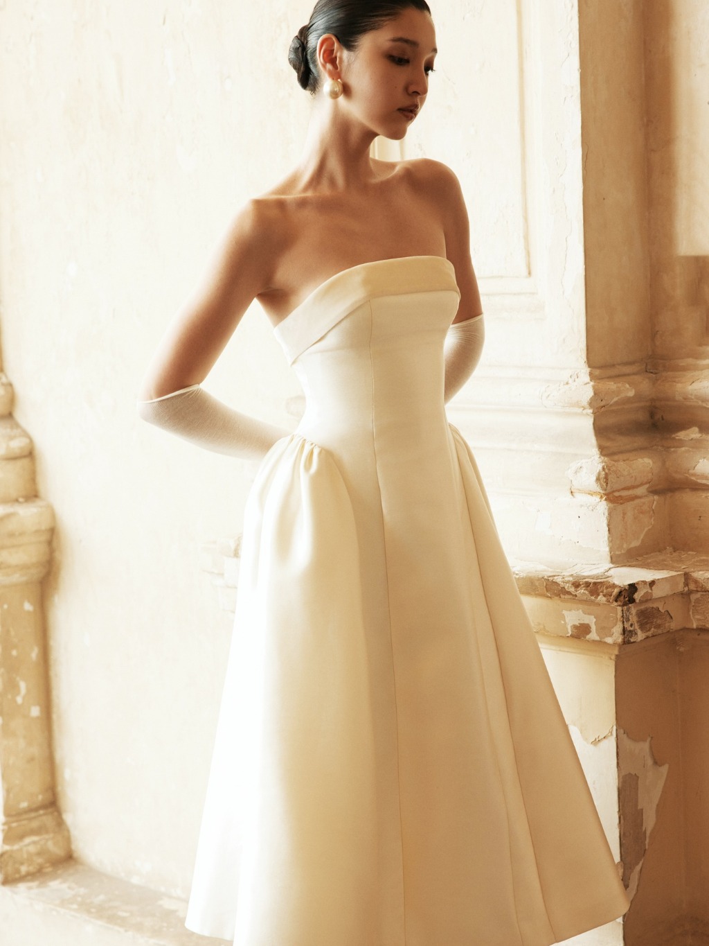 Ảnh Đầm taffeta phối nhung, quây cúp ngực Lucielle Dress HUONG BOUTIQUE HBV1332 4
