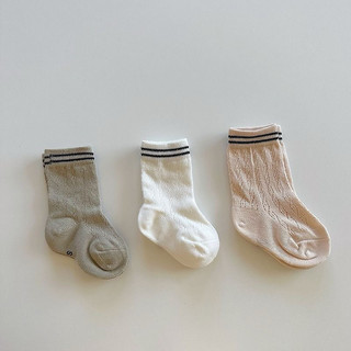 Set 3 đôi tất cao cổ chất cotton thoáng mát mềm mịn cho bé