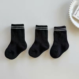 Set 3 đôi tất cao cổ chất cotton thoáng mát mềm mịn cho bé