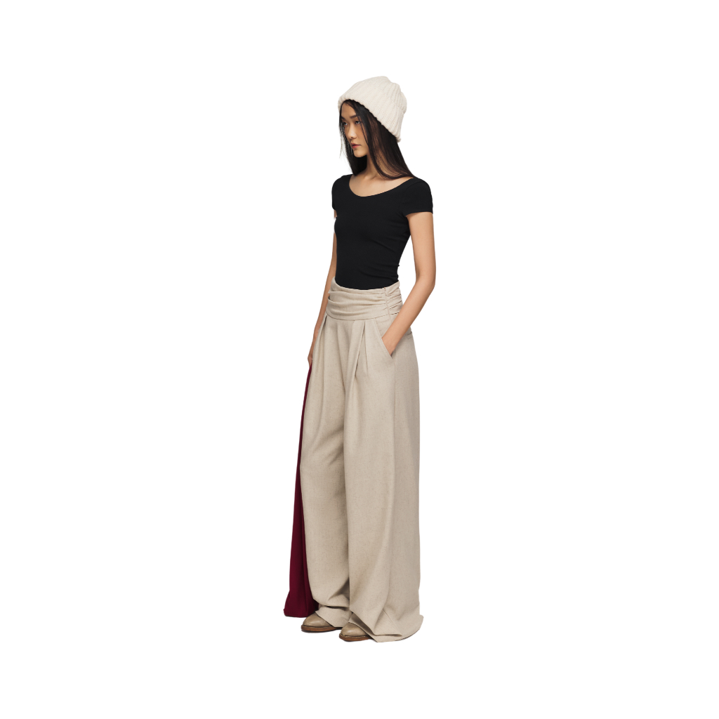 Ảnh làminapparel - CURVED V-NECK TOP 1