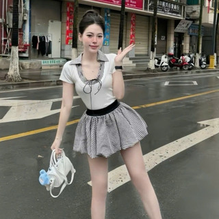 Set Bộ Đồ Nữ Áo Thun Zip Phối Cổ Bẻ Kẻ Caro Đen Trắng Dây Nơ Mix Chân Váy Bí Phồng Có Quần Bảo Hộ Freesize