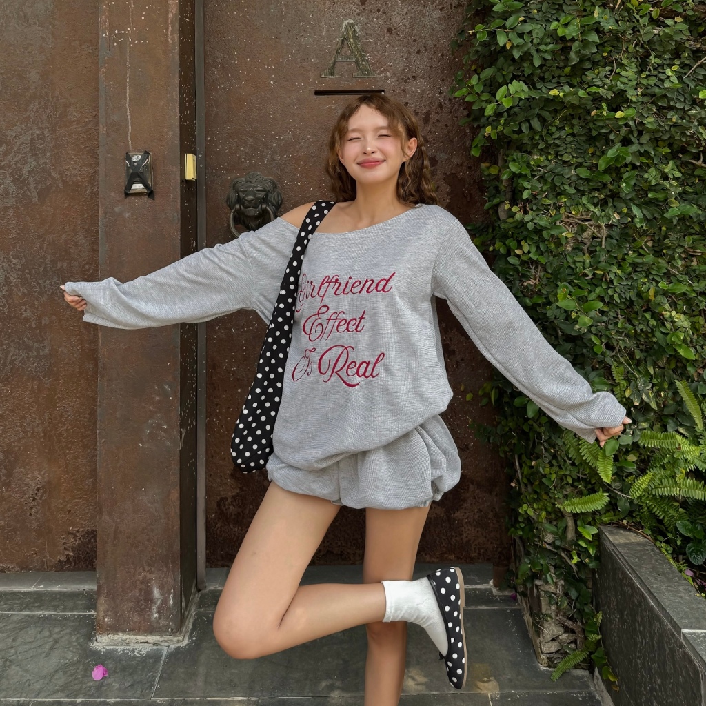 [CÓ TÁCH SET] ÁO LỆCH VAI TAY DÀI WAFFLE THÊU GIRL FRIEND EFFECT IS REAL MIX