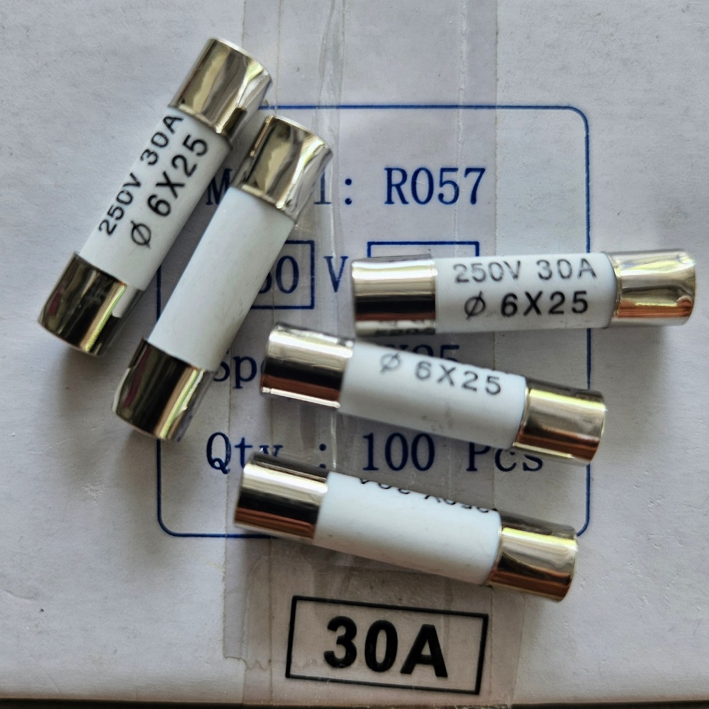 5 cái cầu chì gốm sứ 6*25mm 6x25mm BS1362 250V 1A 3A 5A 10A 13A 15A 20A ngắt nhanh bảo vệ thiết bị điện 220V khi quá tải