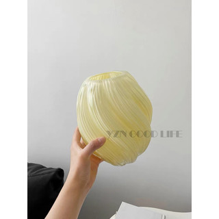 BÌNH HOA HIỆN ĐẠI KIỂU DÁNG XOẮN ĐỘC ĐÁO     CHẤT LIỆU THỦY TINH CAO CẤP, QUÀ TẶNG, CẮM HOA TRANG TRÍ NHÀ CỬA