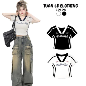 Áo Thun Croptop Nữ Cổ V UnbdnsLab TUANLECLOTHING phong cách thể thao đường phố