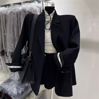Áo khoác dạ blazer phong cách sang chảnh