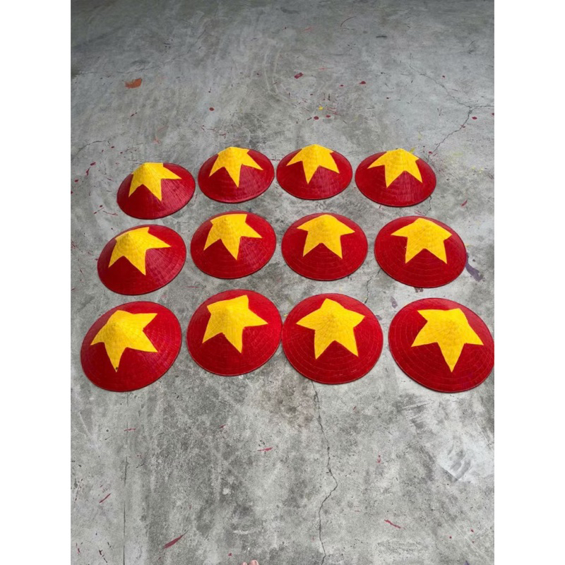 ( Hỏa Tốc - giảm giá 50%)Nón sơn nón sao vàng 2 vòng, Nón lá trang trí kèm dây nón , Nón người lớn, Nón cho bé)Nón cờ đỏ