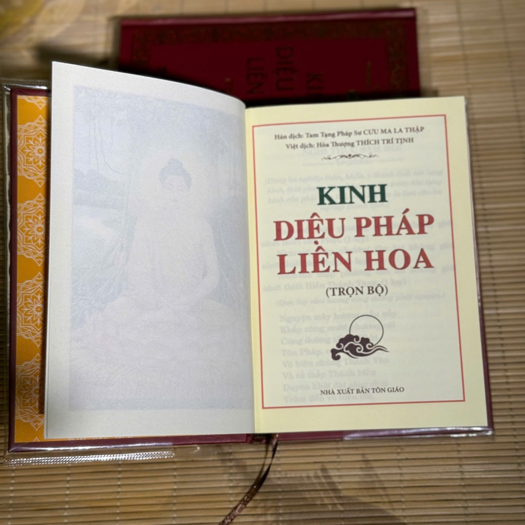 Ảnh Sách - Kinh Diệu Pháp Liên Hoa, Bản Mini, Bìa Cứng - Tuệ Nga 1
