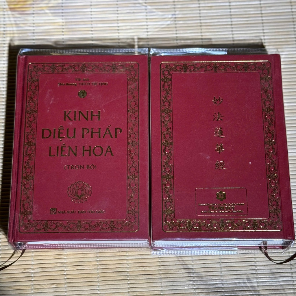 Ảnh Sách - Kinh Diệu Pháp Liên Hoa, Bản Mini, Bìa Cứng - Tuệ Nga 2