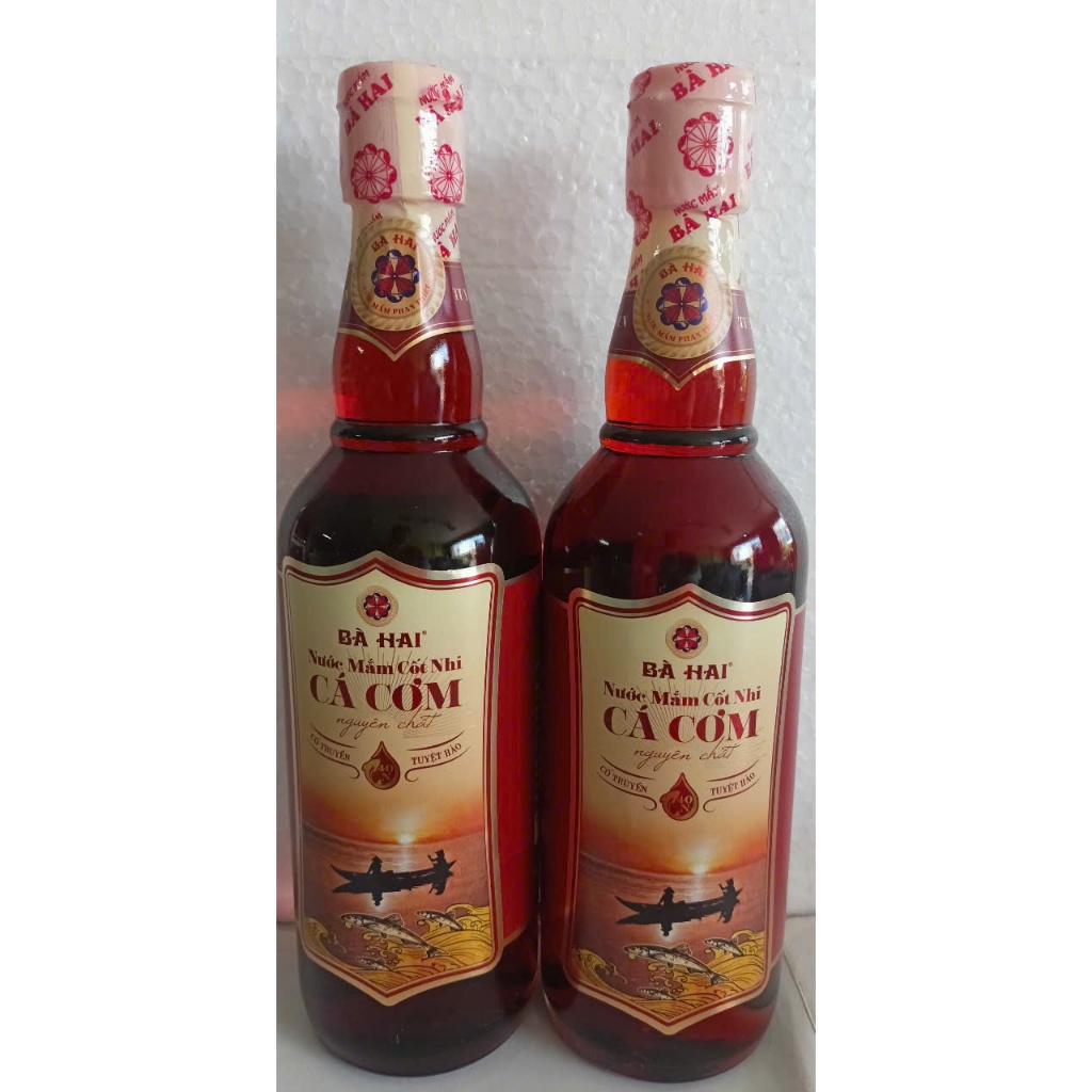 NƯỚC MẮM CỐT NHỈ CÁ CƠM BÀ HAI 40 ĐỘ ĐẠM (MẮM NGUYÊN CHẤT) 500ml x 2 chai thuỷ tinh