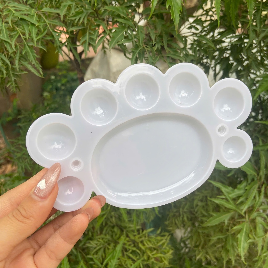 Khay pha màu nước tiện lợi khi tô tượng tô tranh tô tượng