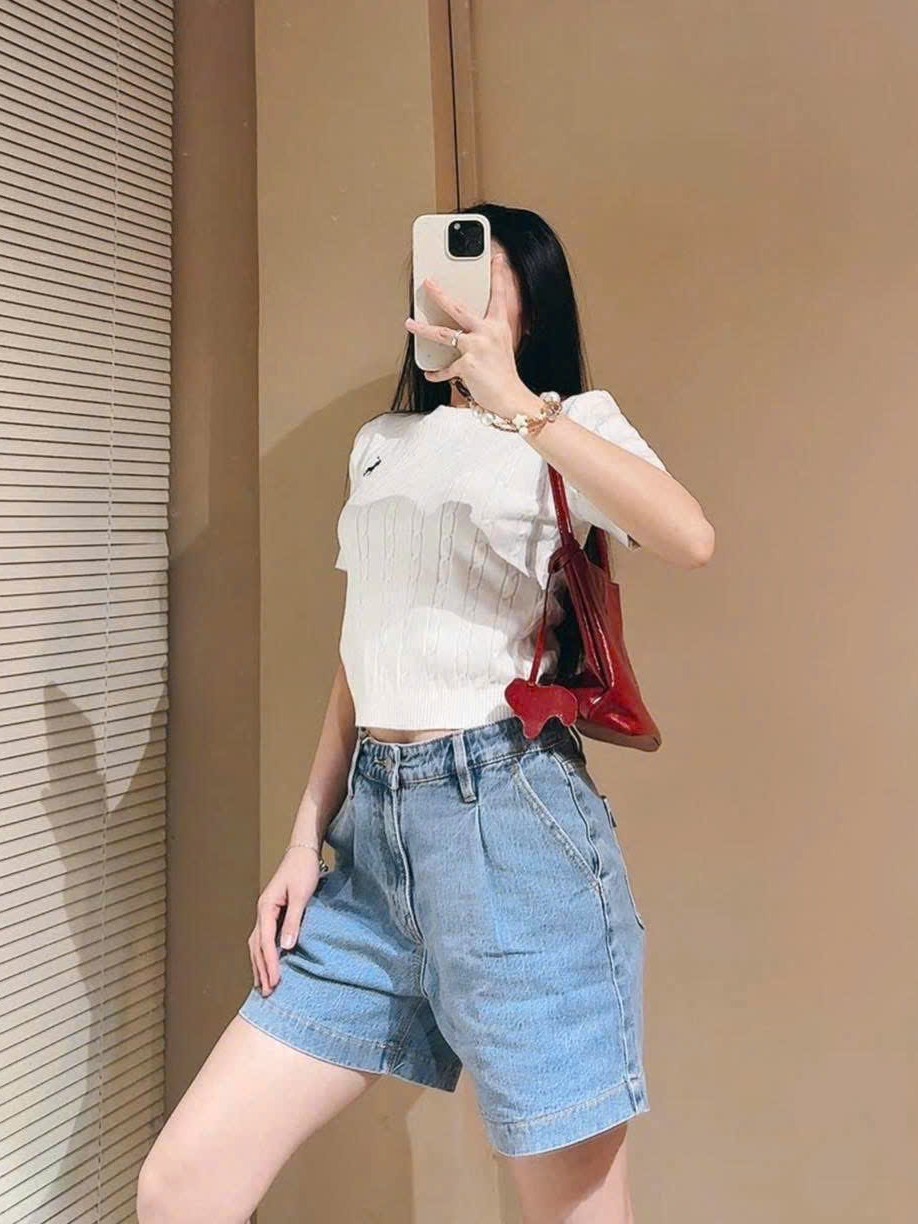 Ảnh Quần short jean lưng cao màu nhạt thêu hình thời trang trẻ trung Callene (L2703) 2
