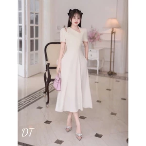Đầm Nữ Dự Tiệc Xéo Vai Tag Đá Phụ Kiện Sang Chảnh Thời Trang Cuốn Hút