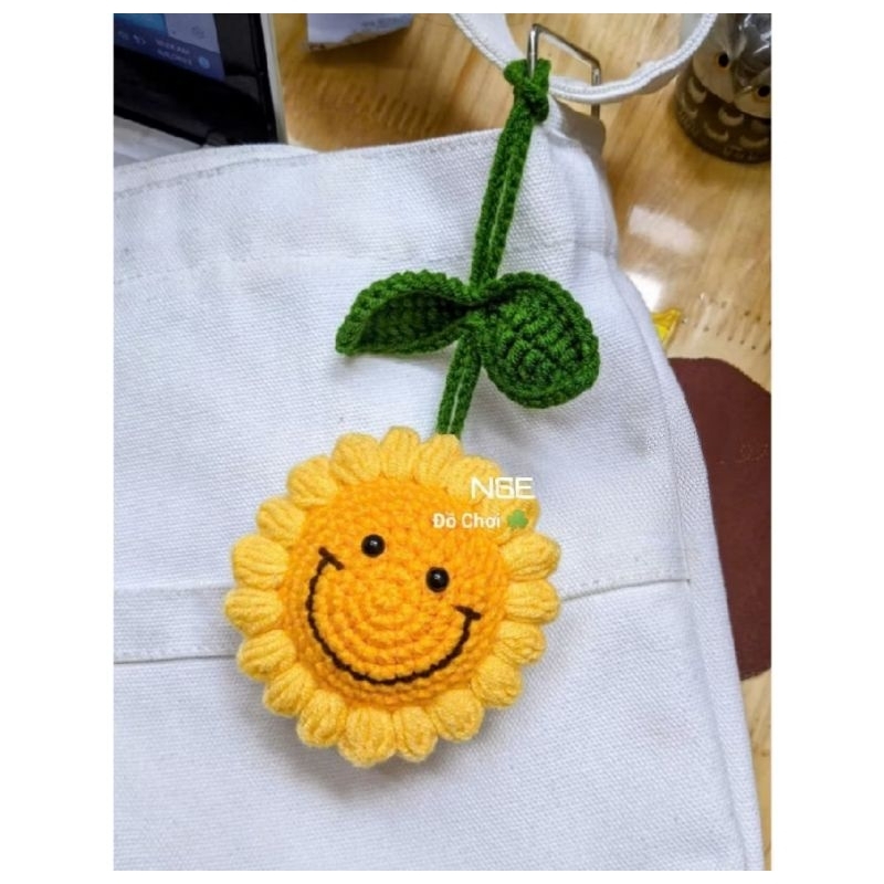 Móc Khoá Hoa Hướng Dương Nhỏ Xinh Bằng Len Handmade