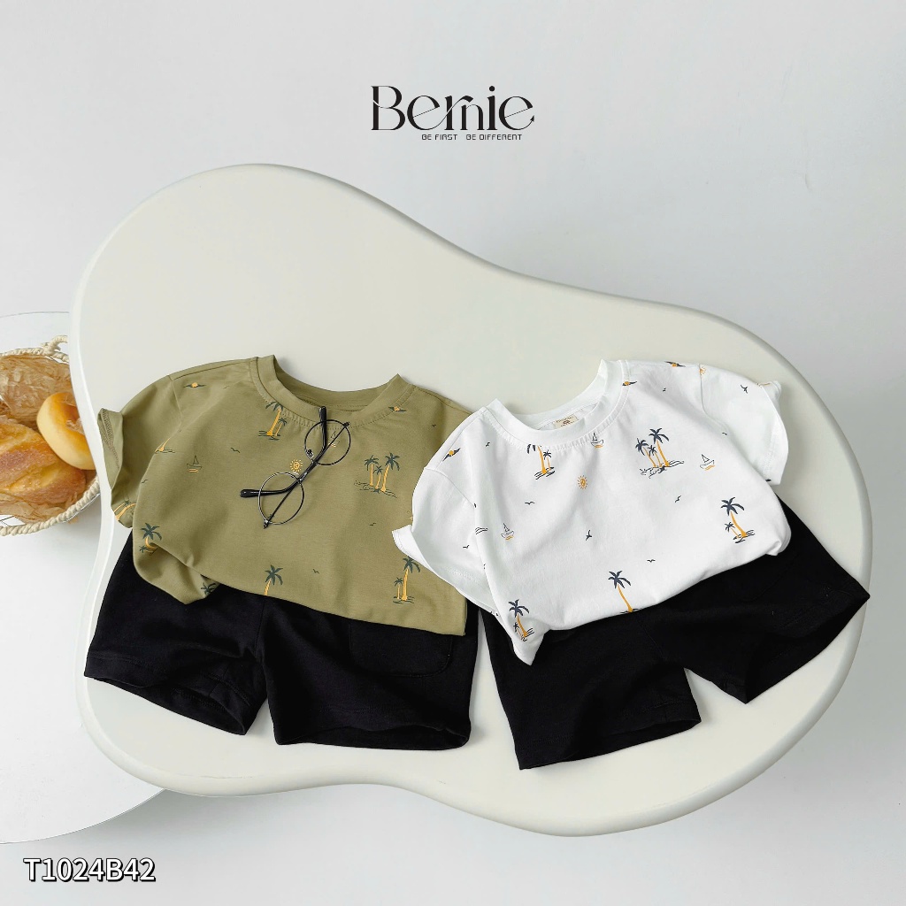 Bộ cotton bé trai in tràn cây dừa, bộ thun cổ tròn phối quần kaki cho bé H1024B23