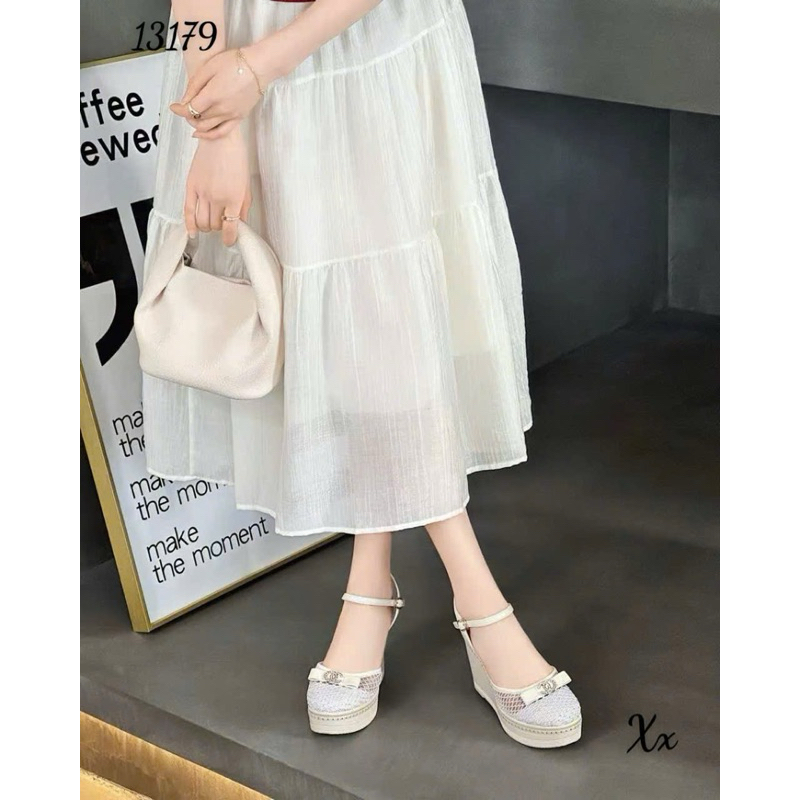 ❤️❤️❤️Sandal xuồng ( phom giày bé nên lên size khi đặt)
