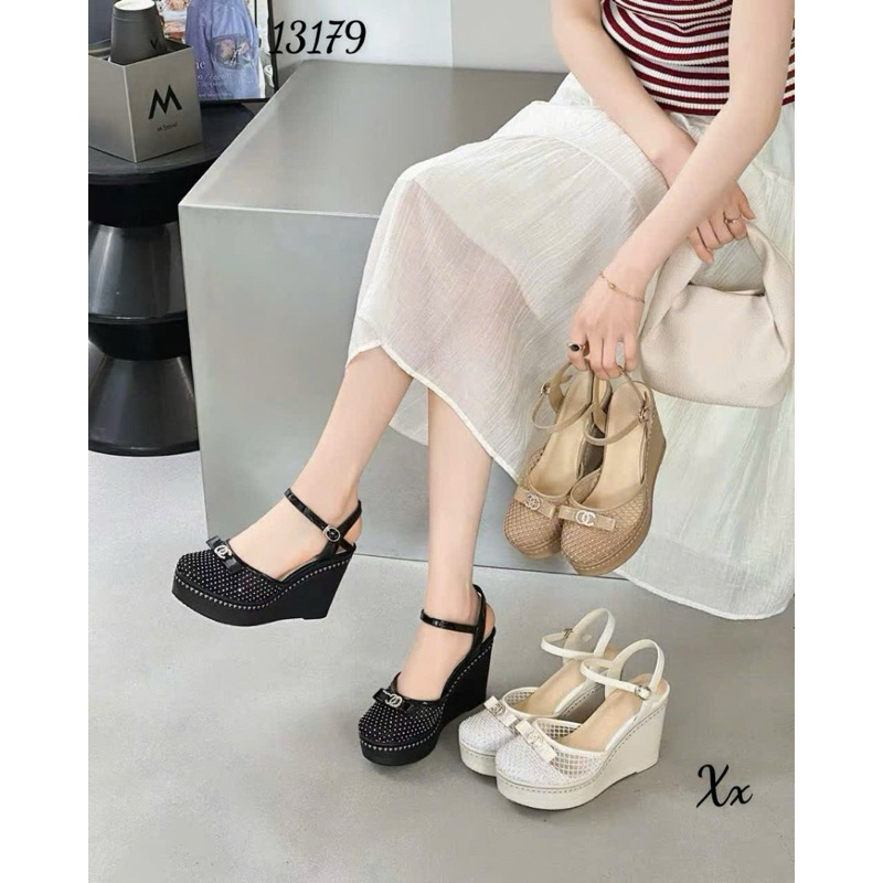 ❤️❤️❤️Sandal xuồng ( phom giày bé nên lên size khi đặt)
