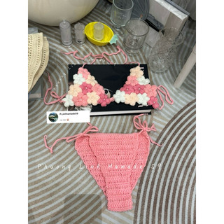 Set bikini hoa ngực đính ngọc trai dành cho nữ