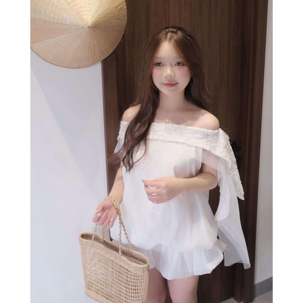 Set Váy Đi Biển Trễ Vai Nữ + Quần Rời Phối Ren Dáng Baby Doll - Dịu Dàng, Nữ Tính, Dáng Rộng Che Khuyết Điểm