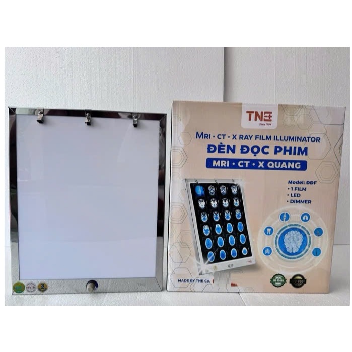 ĐÈN ĐỌC PHIM X QUANG  THÀNH NHÂN TNE. ĐÈN ĐỌC 1 PHIM X QUANG.