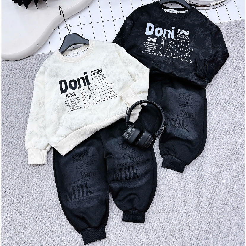 Bộ Quần Áo In chữ DONI, chất liệu Nỉ 2 Da, 2 Màu Đen và Trắng, Size từ 17-60kg Mềm mịn Ấm áp - KenKids