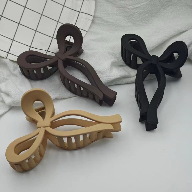 Kẹp tóc hình nơ bươm bướm De Merci Accessories kẹp càng cua đẹp cho nữ nhiều màu phong cách Hàn Quốc cặp dễ thương