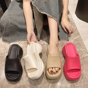 Dép bánh mì độn đế 6,5cm chống trơn trượt đế gọn không bị thô lên dáng siêu đẹp cho chị em.