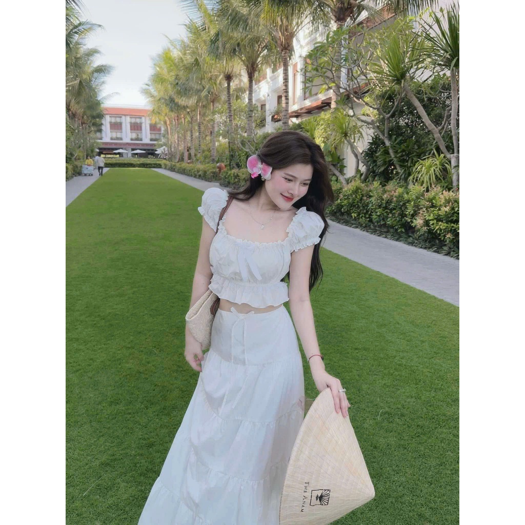 [SẴN MÚT] Set Váy Maxi 2 Món Đi Biển Trễ Vai Cúp Ngực Cột Nơ, Chân Váy Dài Cạp Chun Tầng Tơ Xốp Trắng Viền Ren Siêu Xinh