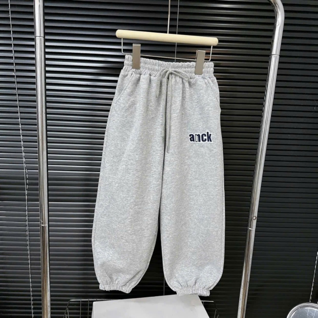 Quần Nỉ 2 Da in chữ ANCK QCCC cho bé Trai bé gái mềm mịn, dày dặn ấm áo co giãn có 4 màu, size 17-65kg