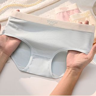 Quần lót nữ cotton thấm hút tốt co giãn linh hoạt Quần chip nữ cạp vừa tôn dáng gợi cảm DEVARI L4111