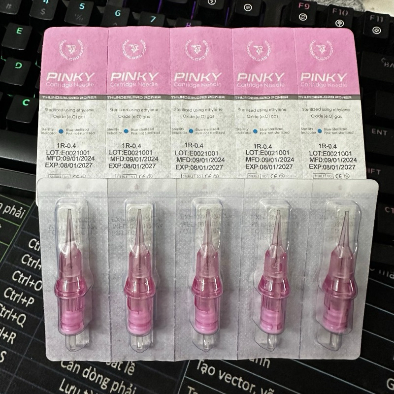 Kim Pen Pinky Hồng – Kim Phun Xăm Chính Hãng, Siêu Bén, Chuyên Dụng Phun Môi Mày Cho Thợ Thẩm Mỹ