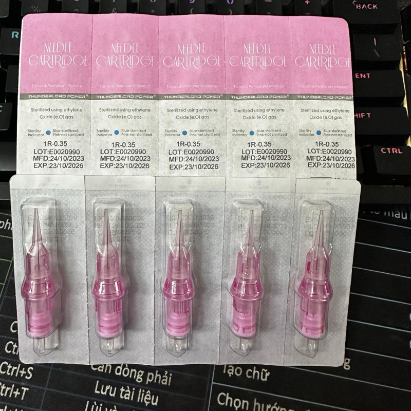 Kim Pen Pinky Hồng – Kim Phun Xăm Chính Hãng, Siêu Bén, Chuyên Dụng Phun Môi Mày Cho Thợ Thẩm Mỹ
