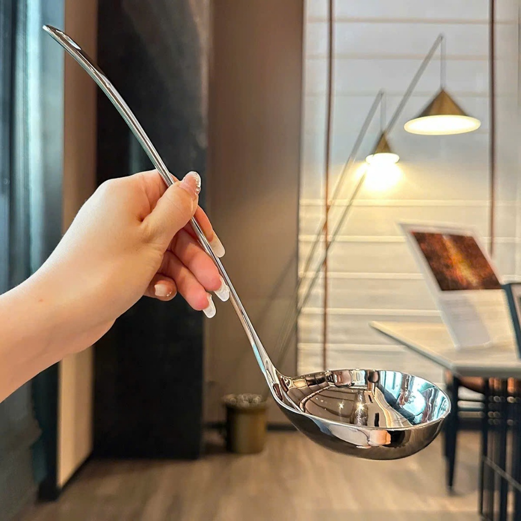 Muôi Vá Canh Inox 316 Trơn Size Lớn 35.5x9cm Muôi Canh Size Đại Muôi Canh Cán Cầm Không Nóng