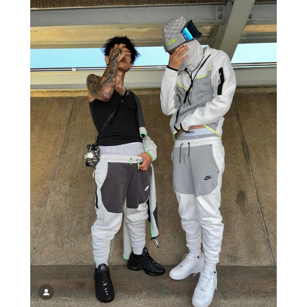NJ- Tech fleece Grey mix white v1