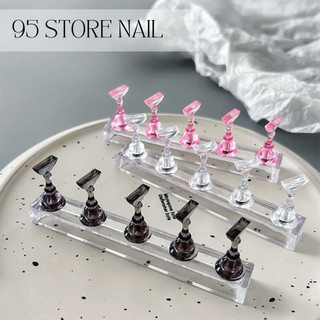 Đế nam châm nail , đế gắn móng giả  giúp tập sơn , trang trí, vẽ móng